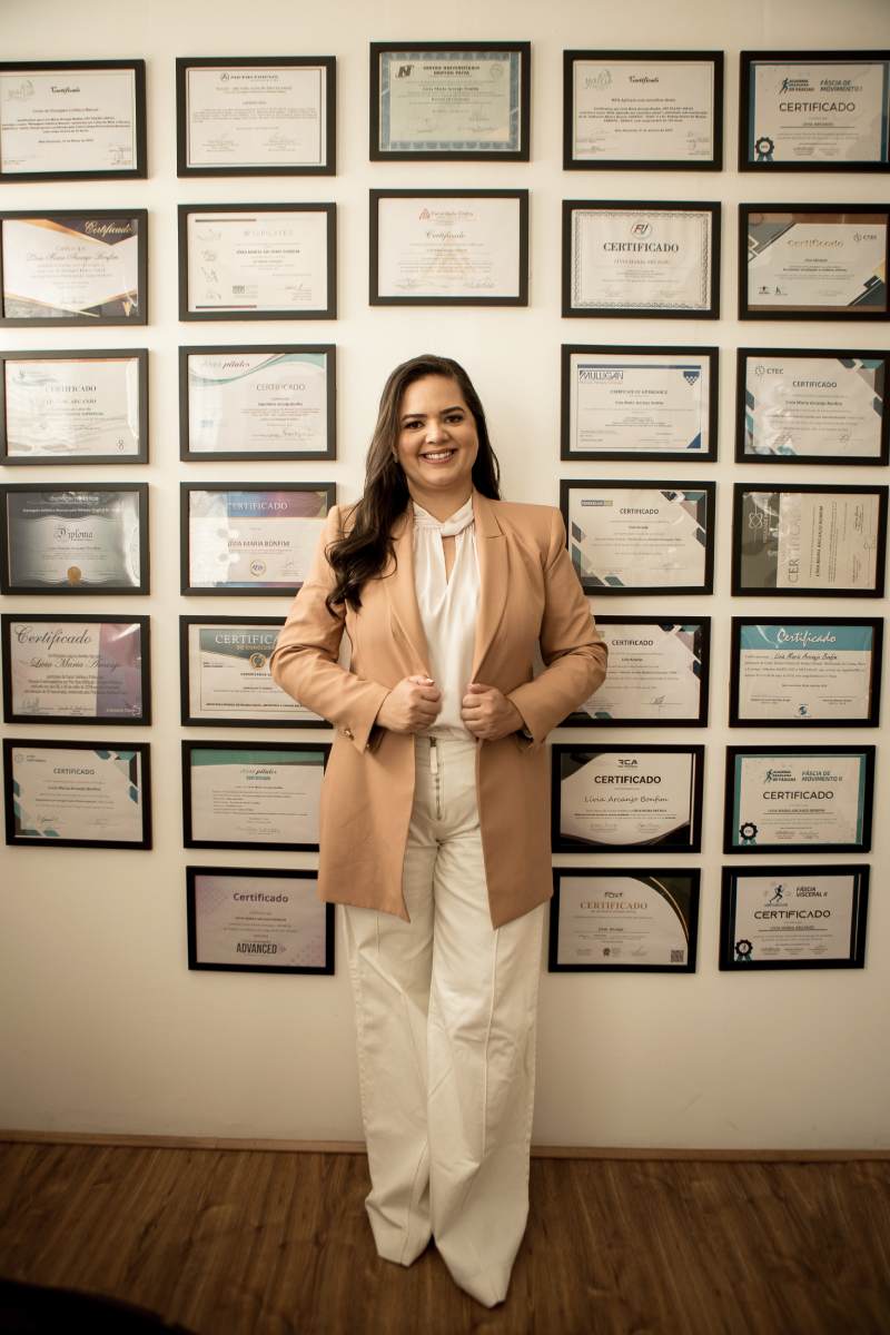 Lívia Arcanjo - Fisioterapeuta